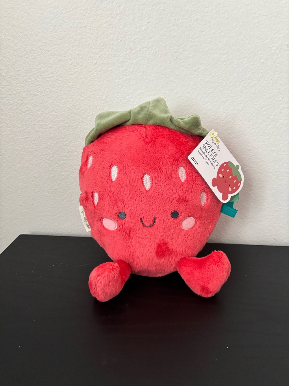 New  itzy ritzy Sweetie Snuggles Plush Strawberry